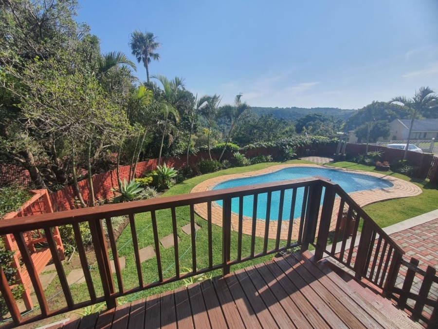 To Let 5 Bedroom Property for Rent in Beacon Bay Eastern Cape